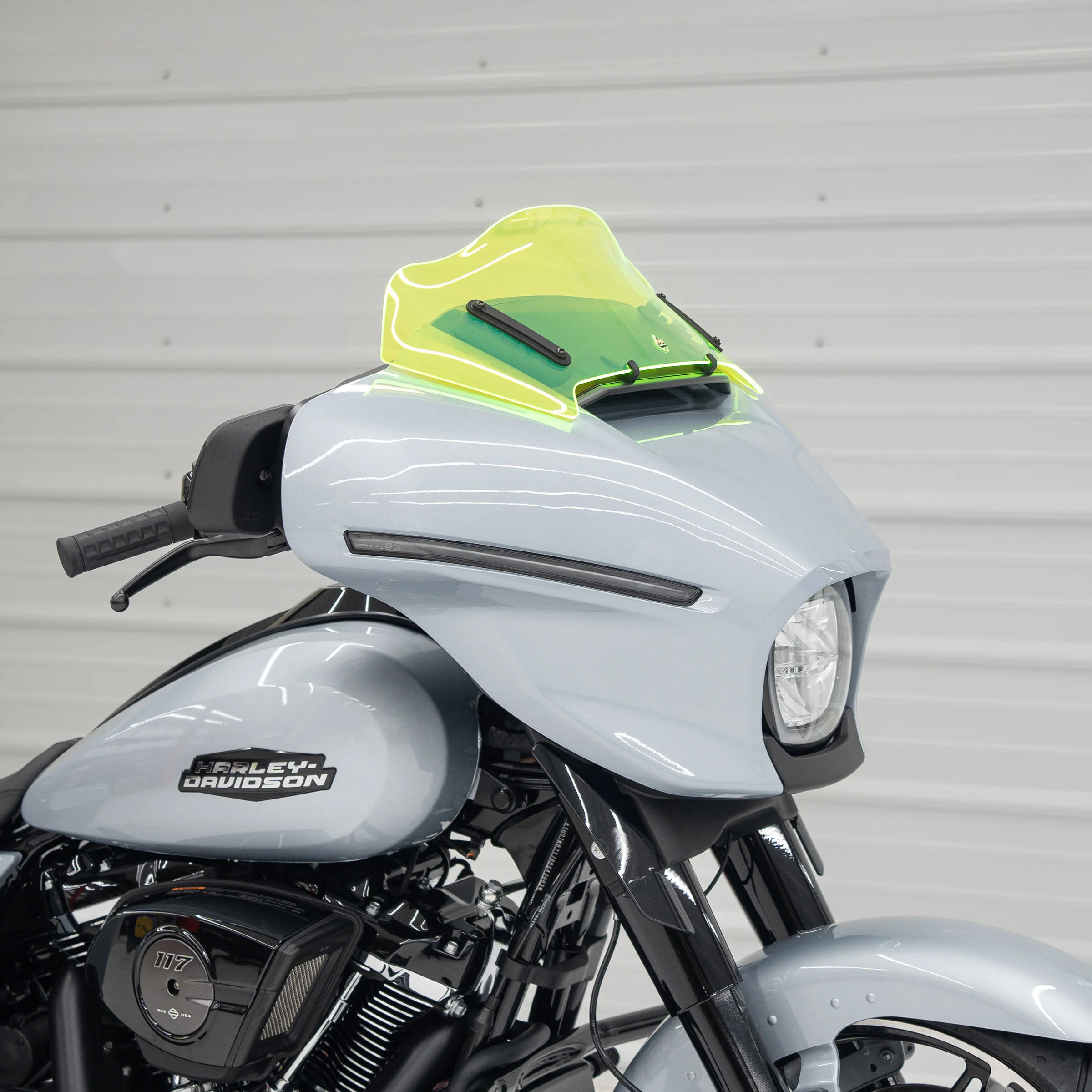 Kolor Flare® Windshield for Harley-Davidson® 2023.5-2026 Street Glide (FLHX) - Image 9