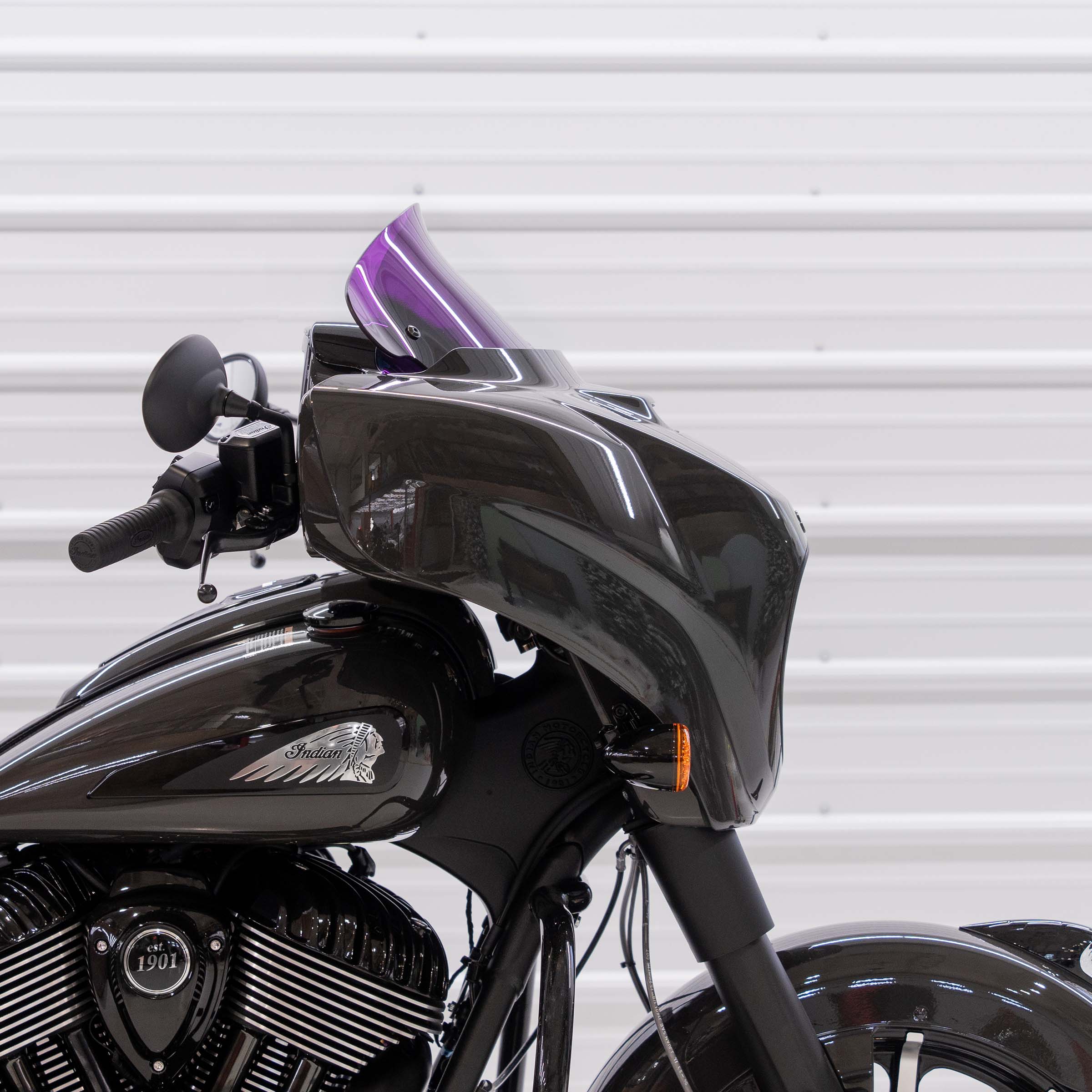 Kolor Flare® Windshield for Indian® 2014-2026 Chieftain and Roadmaster - Image 45