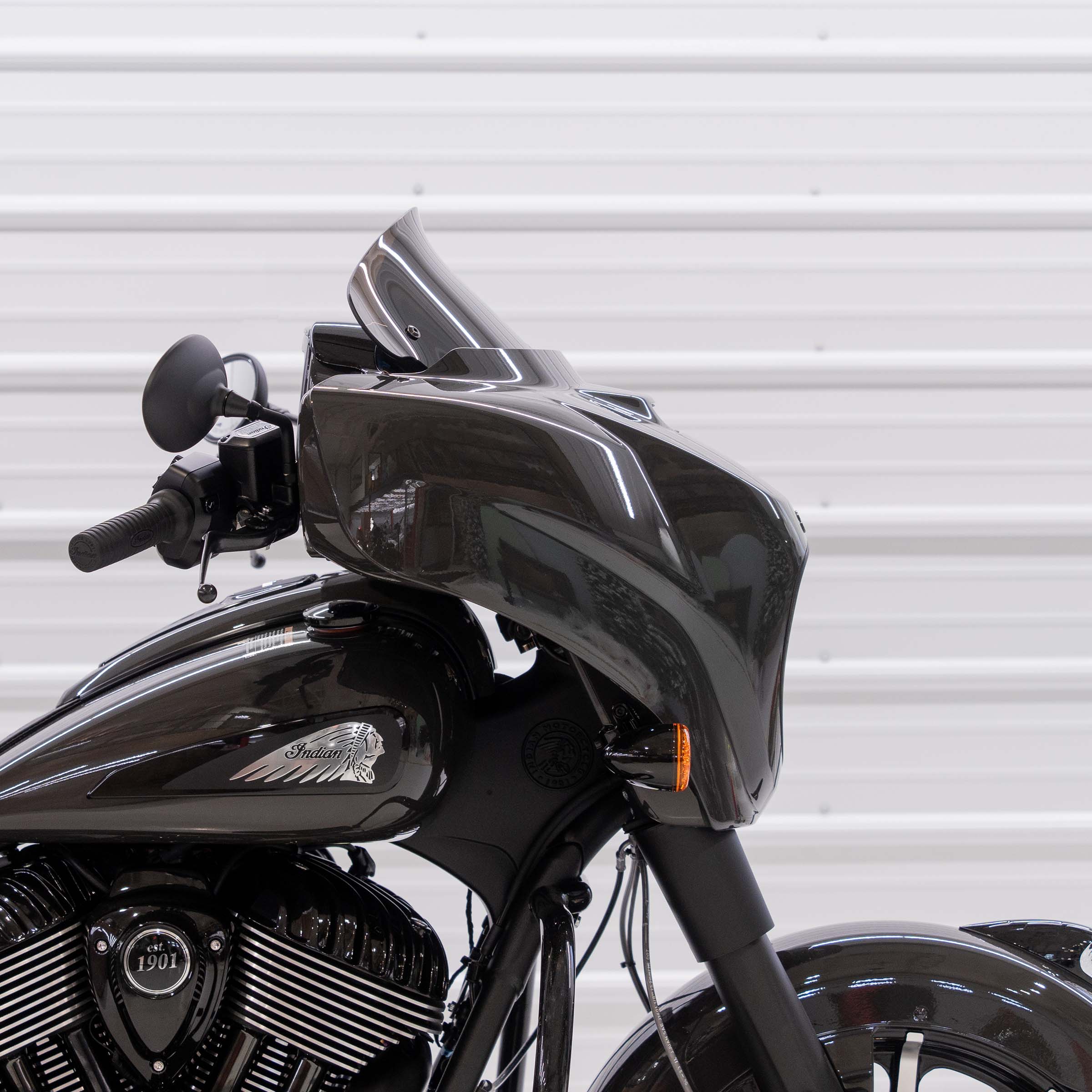 Kolor Flare® Windshield for Indian® 2014-2026 Chieftain and Roadmaster - Image 49