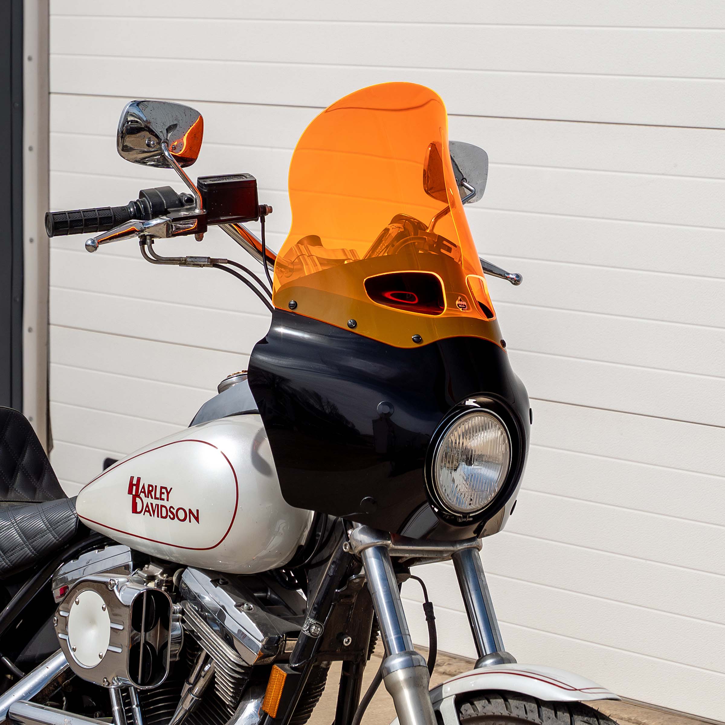 Kolor Flare® Windshield for Road Warrior™ Fairing - Image 10