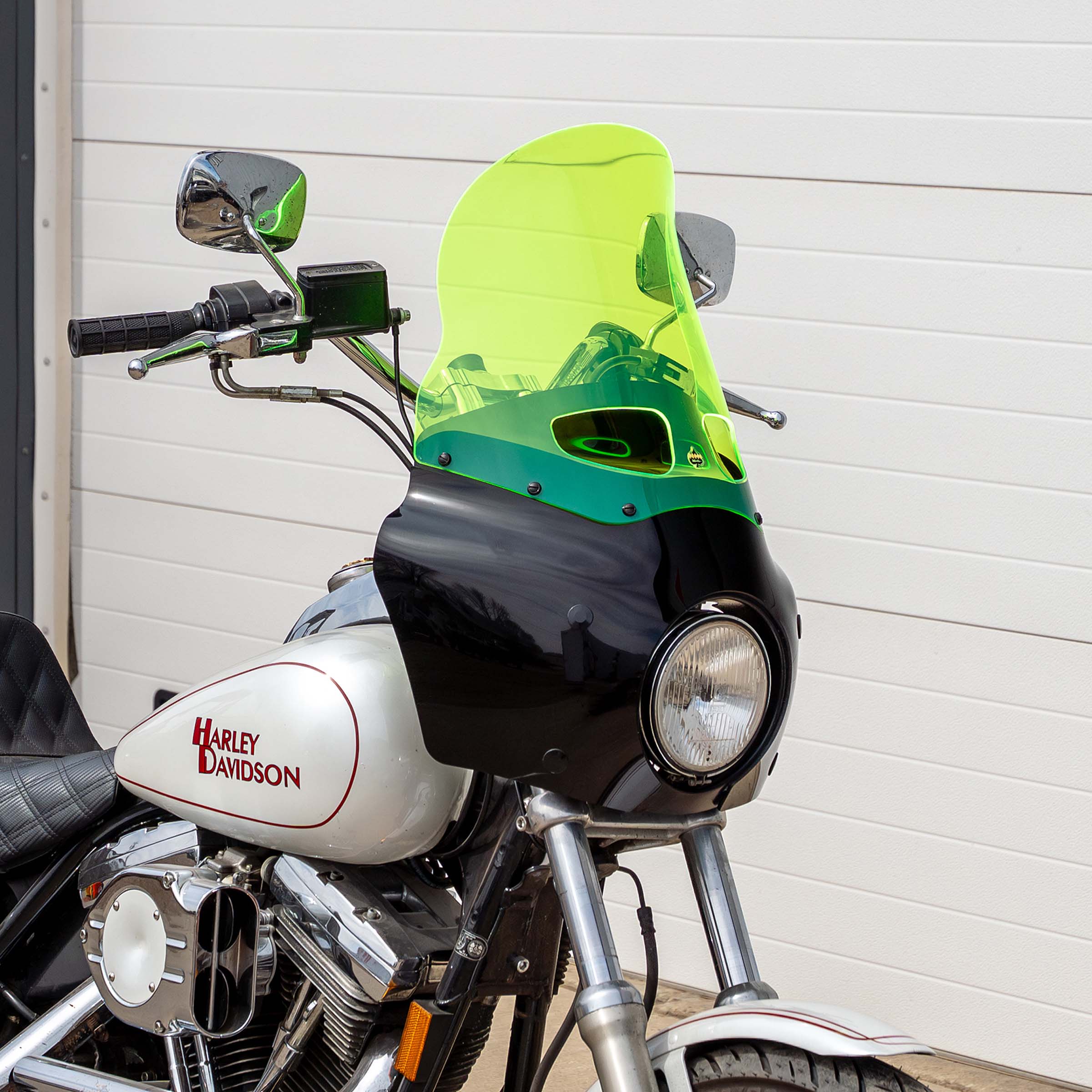 Kolor Flare® Windshield for Road Warrior™ Fairing - Image 18