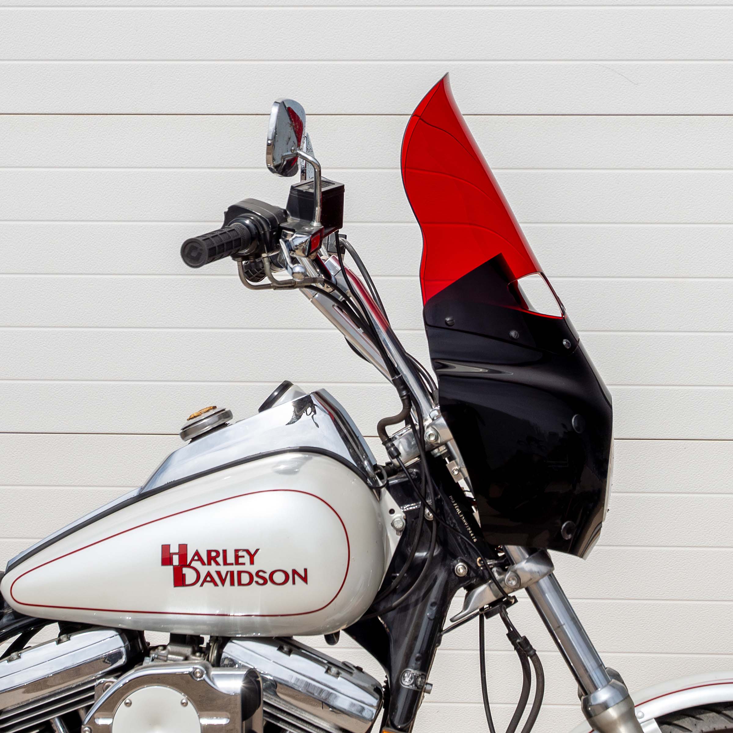 Kolor Flare® Windshield for Road Warrior™ Fairing - Image 25