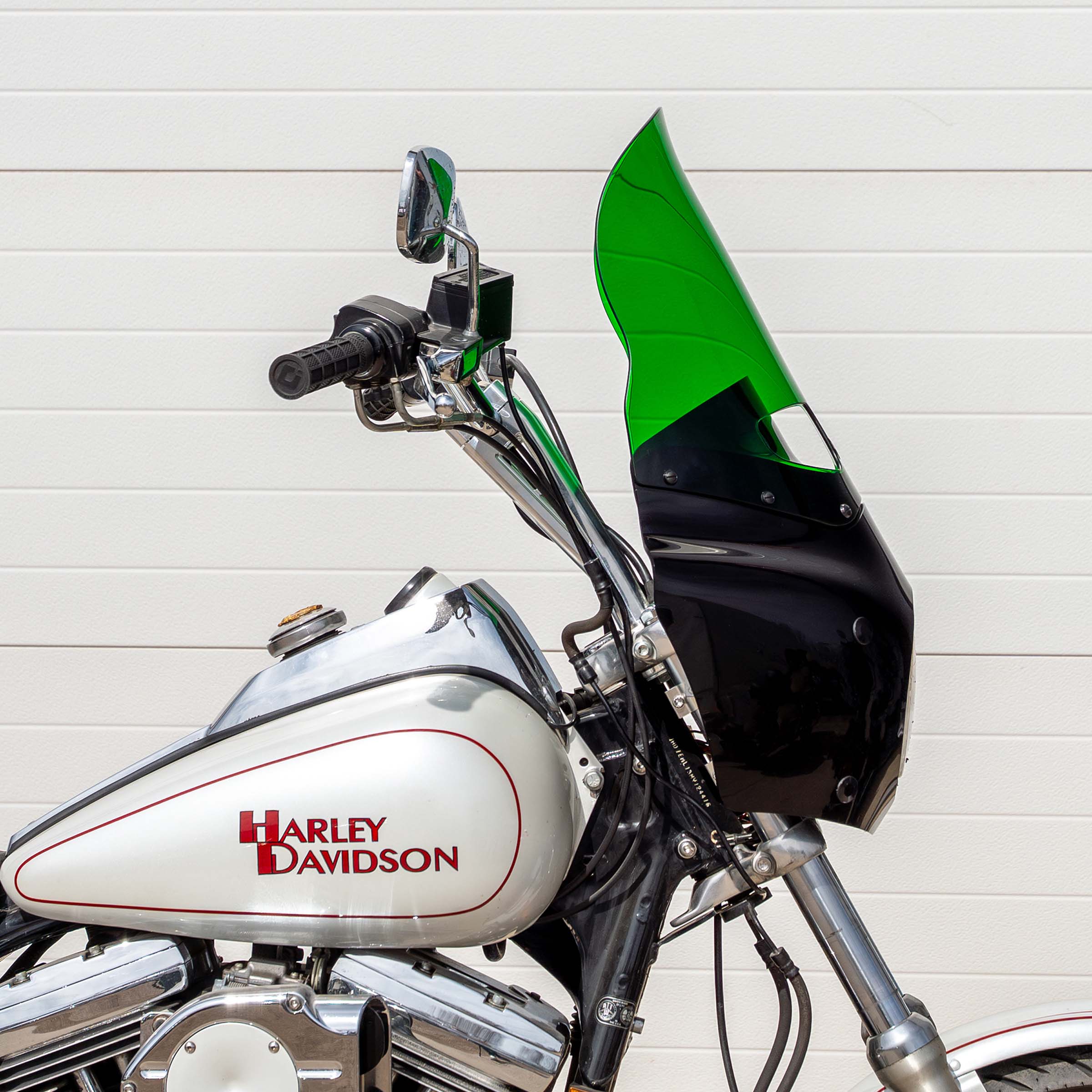Kolor Flare® Windshield for Road Warrior™ Fairing - Image 37