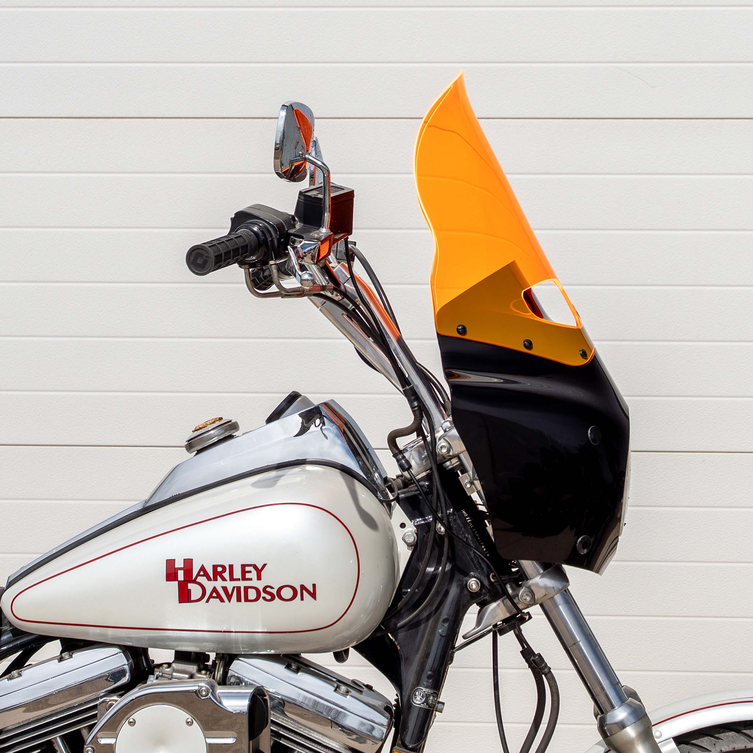 Kolor Flare® Windshield for Road Warrior™ Fairing - Image 9