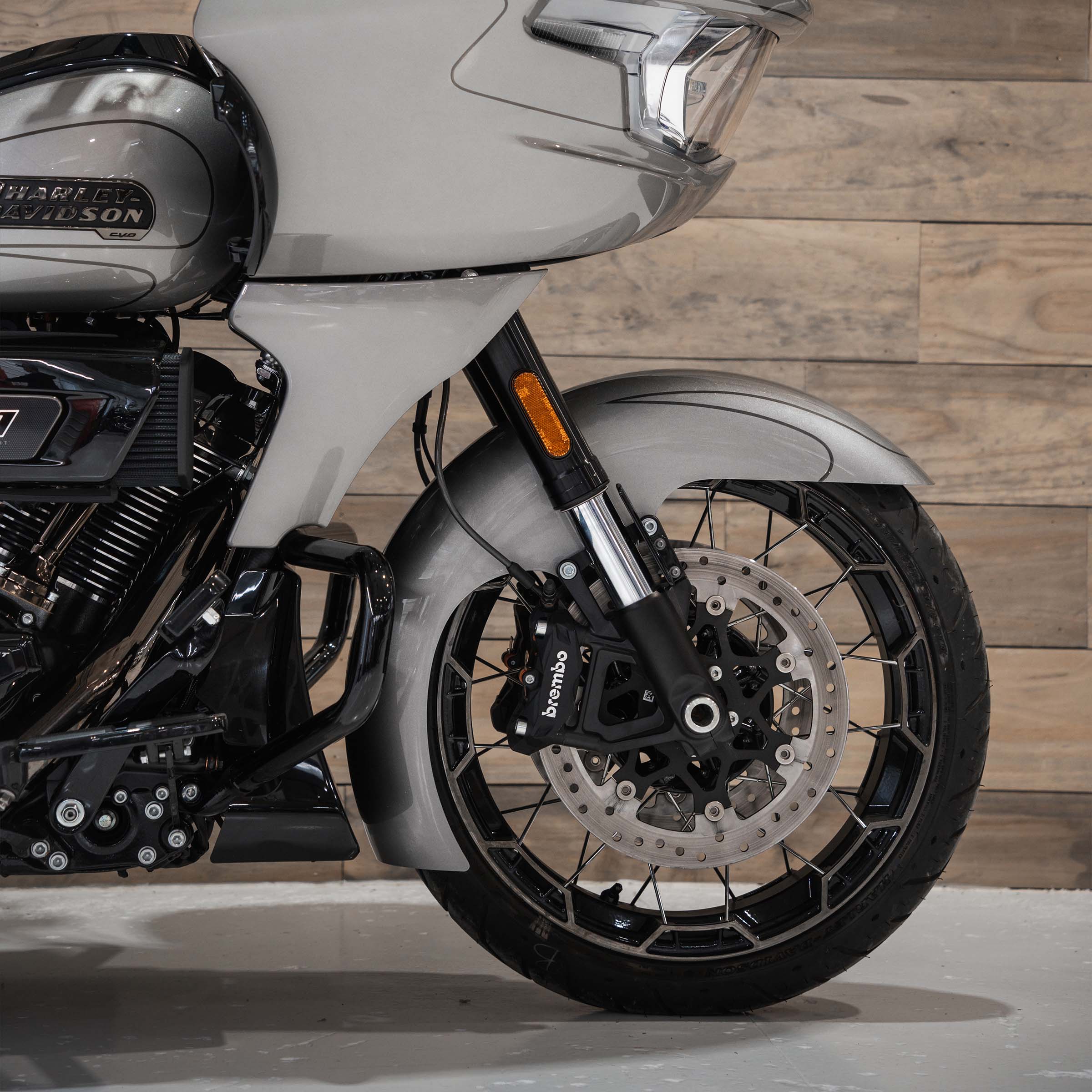 Tire Hugger Front Fender Fit Kit for Harley-Davidson® 2023.5-2026 Street Glide, Road Glide and Road King - Image 10