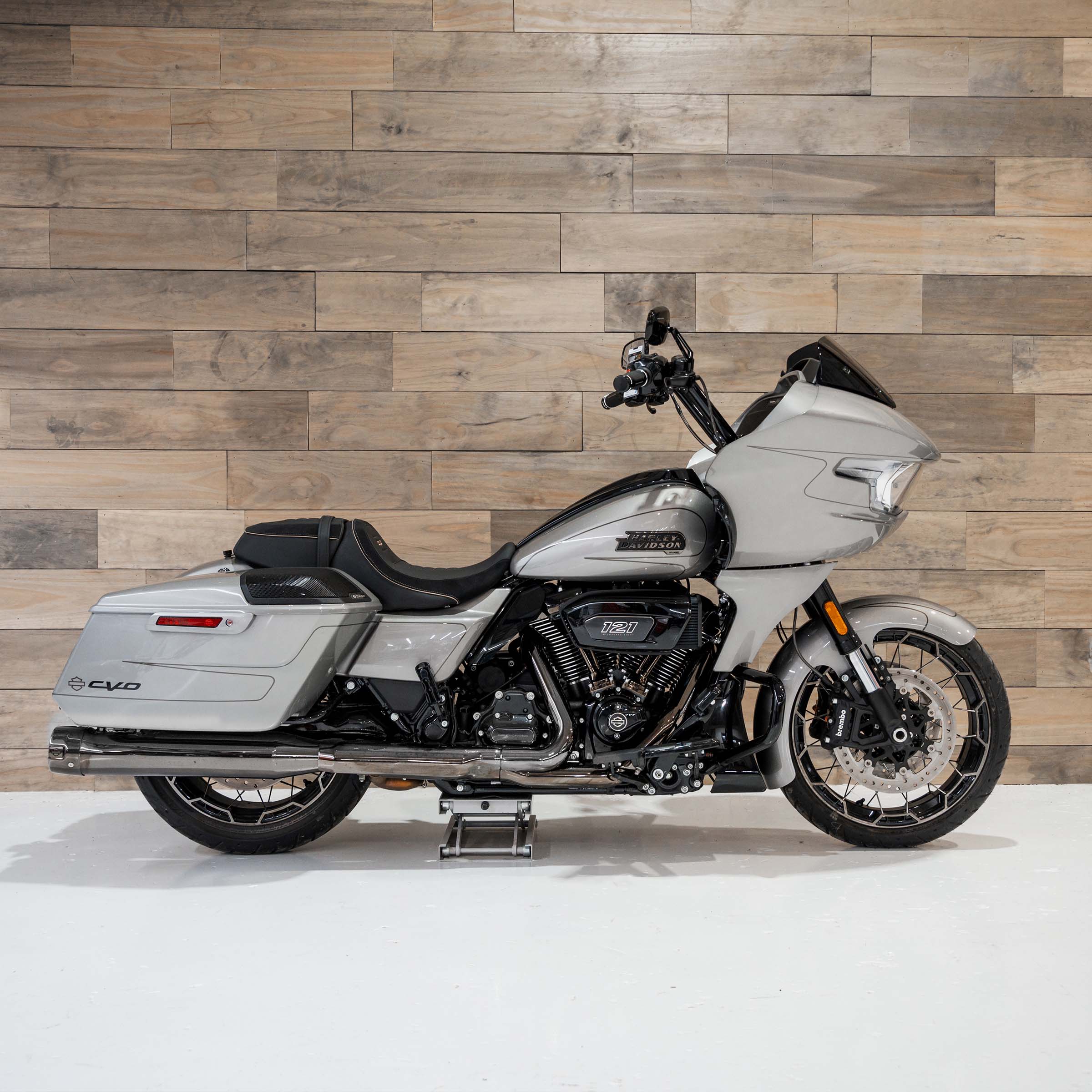 Tire Hugger Front Fender Fit Kit for Harley-Davidson® 2023.5-2026 Street Glide, Road Glide and Road King - Image 14