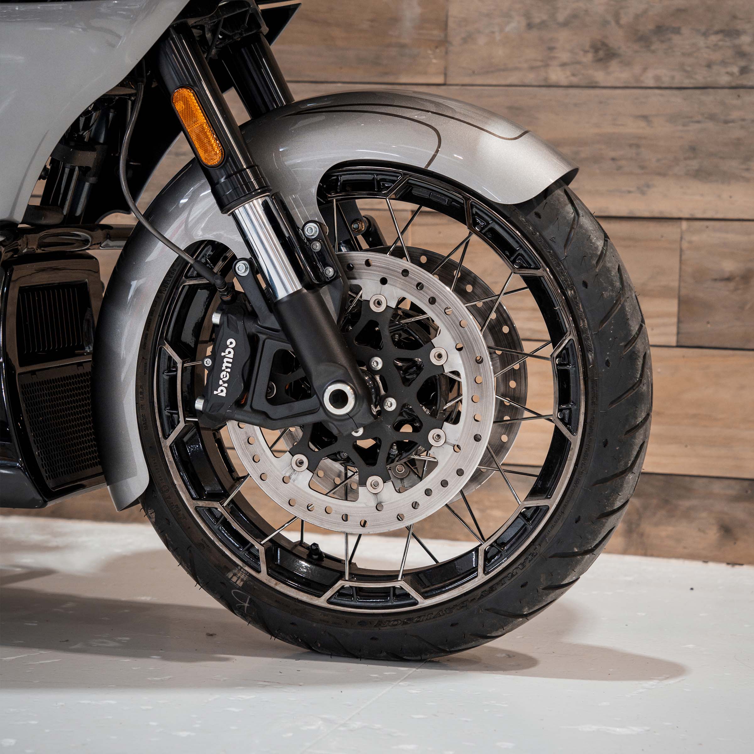 Tire Hugger Front Fender Fit Kit for Harley-Davidson® 2023.5-2026 Street Glide, Road Glide and Road King - Image 16
