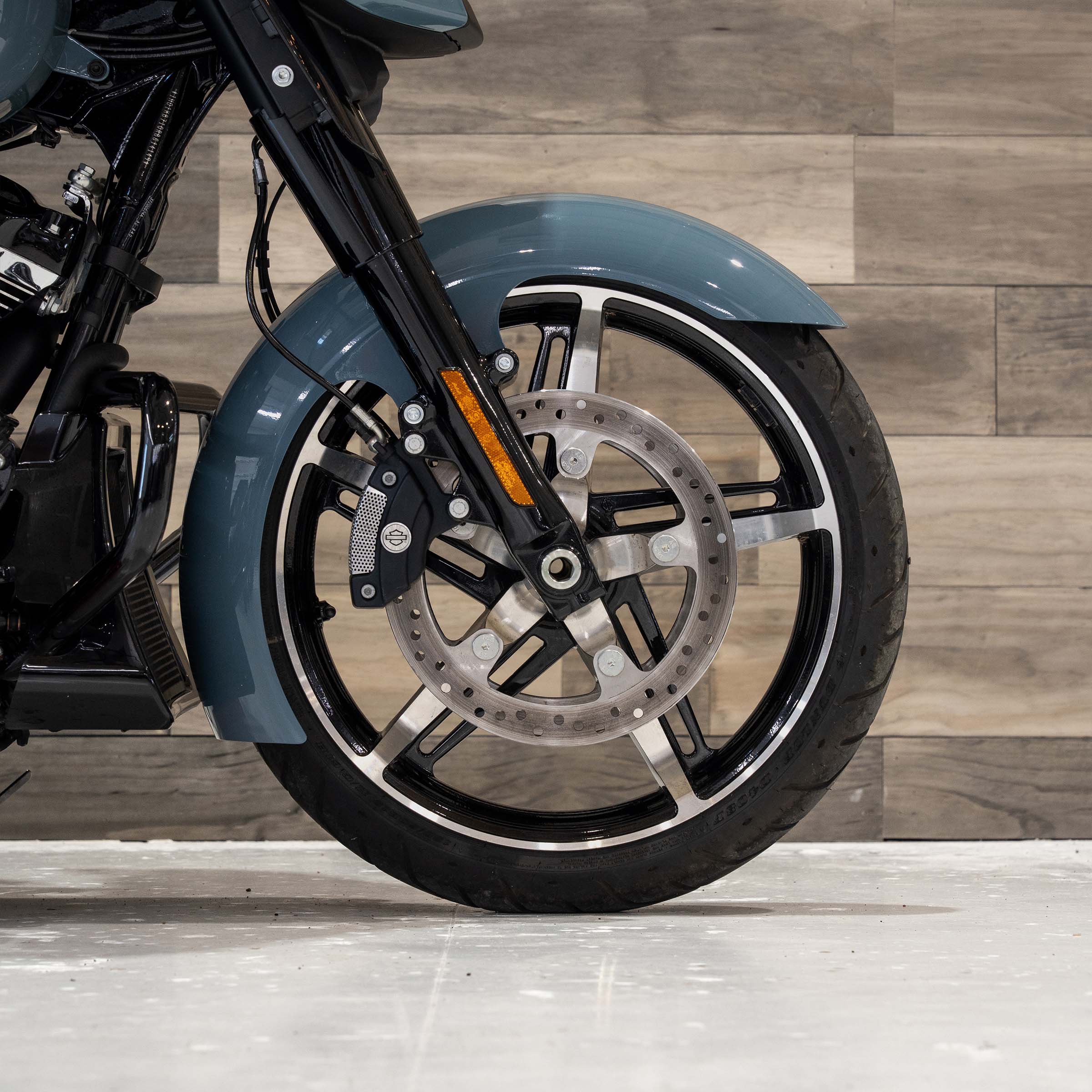 Tire Hugger Front Fender Fit Kit for Harley-Davidson® 2023.5-2026 Street Glide, Road Glide and Road King - Image 20