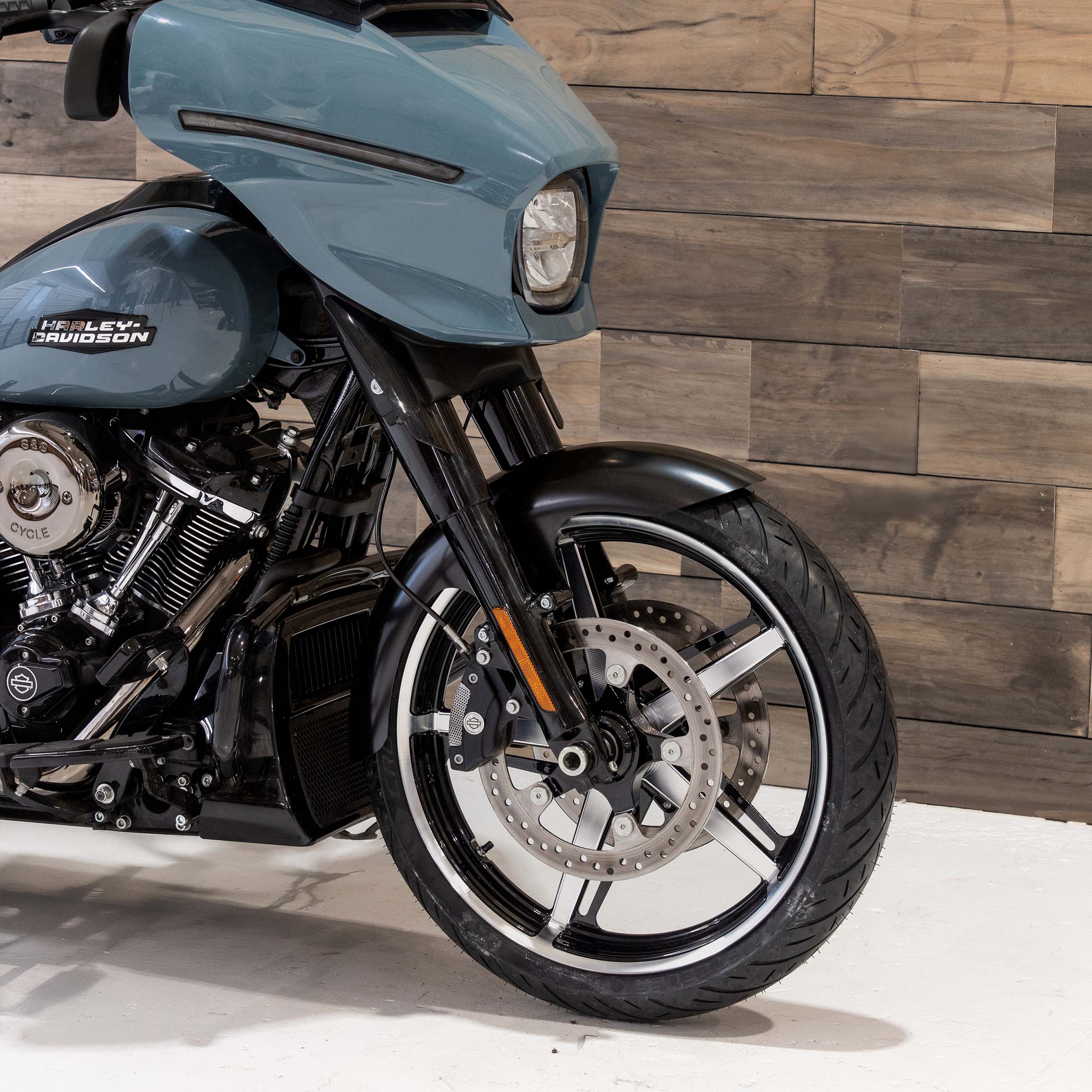 Tire Hugger Front Fender Fit Kit for Harley-Davidson® 2023.5-2026 Street Glide, Road Glide and Road King - Image 24