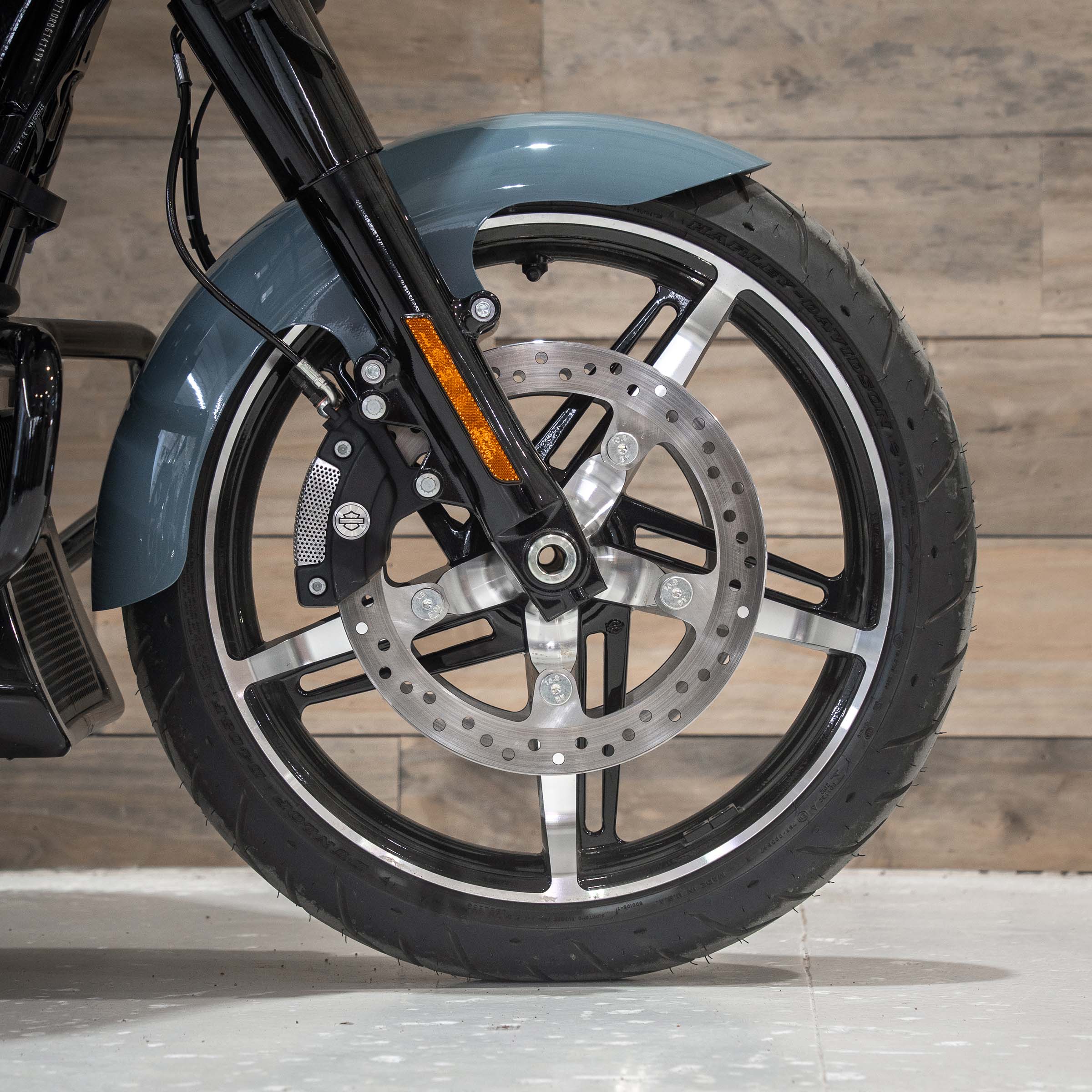 Tire Hugger Front Fender Fit Kit for Harley-Davidson® 2023.5-2026 Street Glide, Road Glide and Road King - Image 6