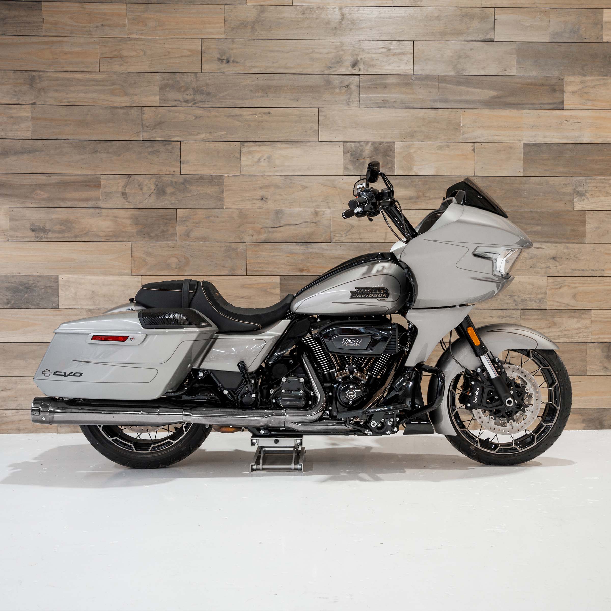Tire Hugger Front Fender Fit Kit for Harley-Davidson® 2023.5-2026 Street Glide, Road Glide and Road King - Image 8