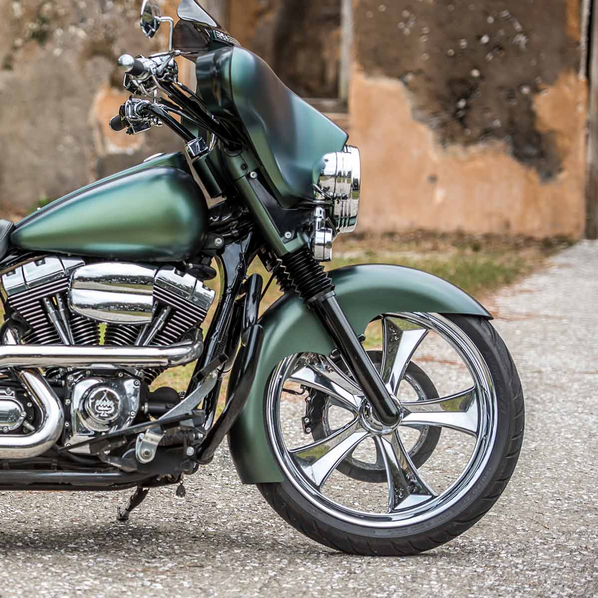 Tire Hugger Front Fender for H-D® 1983-2013 Street Glide, Road Glide and Road King