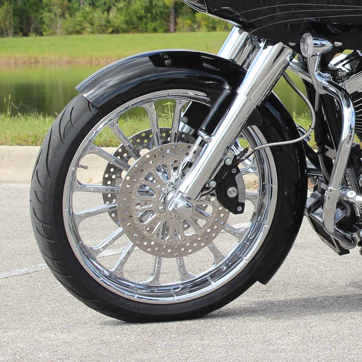 Tire Hugger Front Fender for H-D® 1983-2013 Street Glide, Road Glide and Road King - Image 15