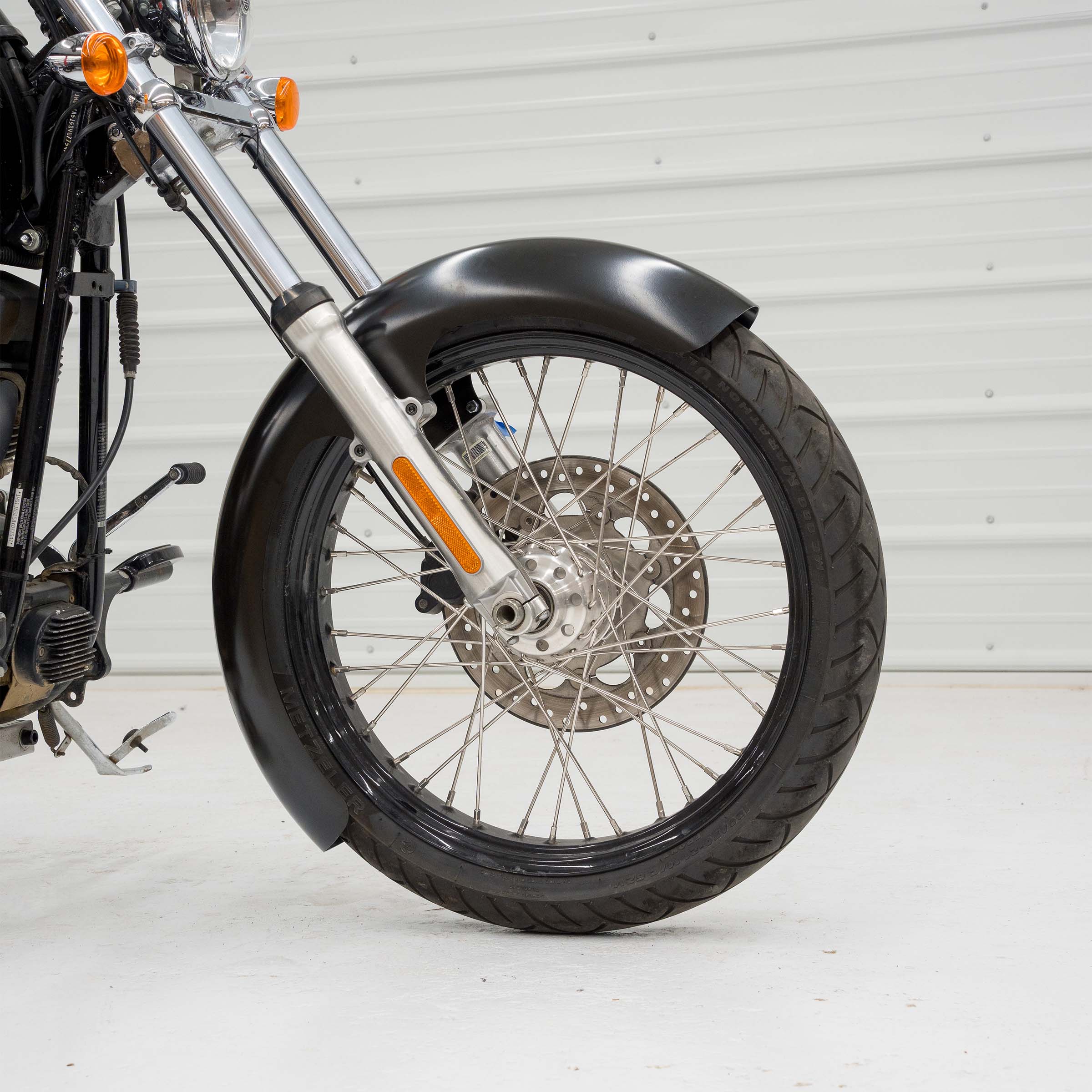 Tire Hugger Front Fender for H-D® 1984-2015 Softail (FXST) and 1993-2005 Dyna Wide Glide (FXDWG) - Image 3