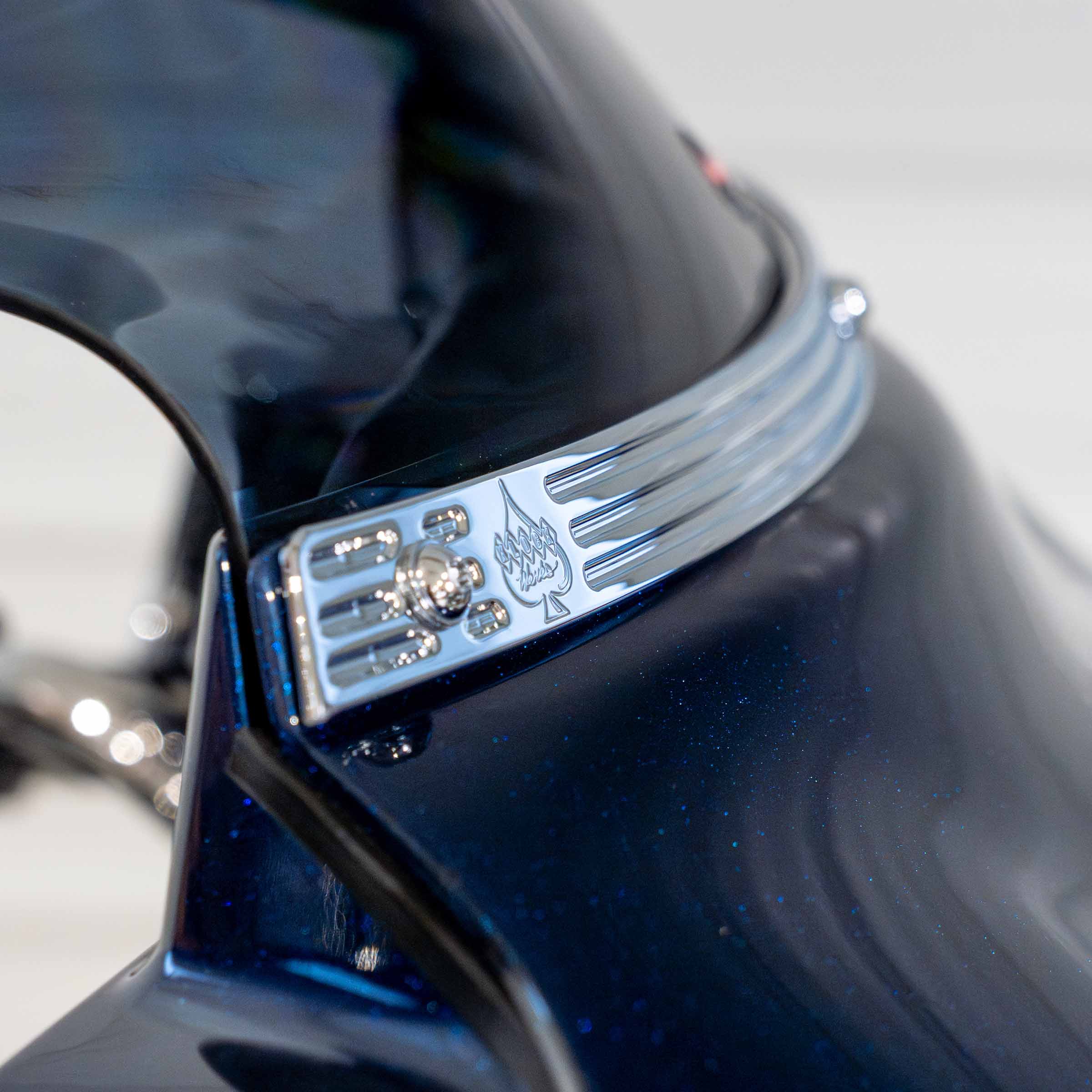 Windshield Trim for Harley-Davidson® 1996-2013 Street Glide (FLHT, FLHX) - Image 12