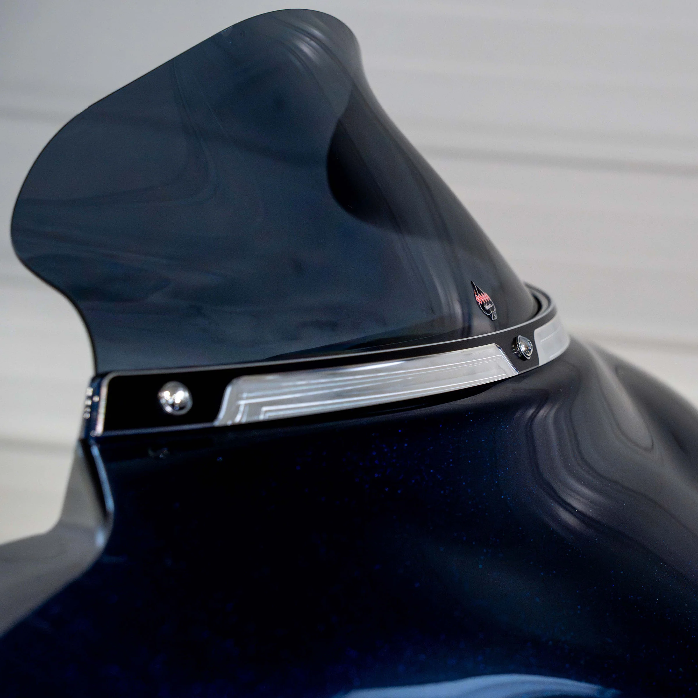 Windshield Trim for Harley-Davidson® 1996-2013 Street Glide (FLHT, FLHX) - Image 18