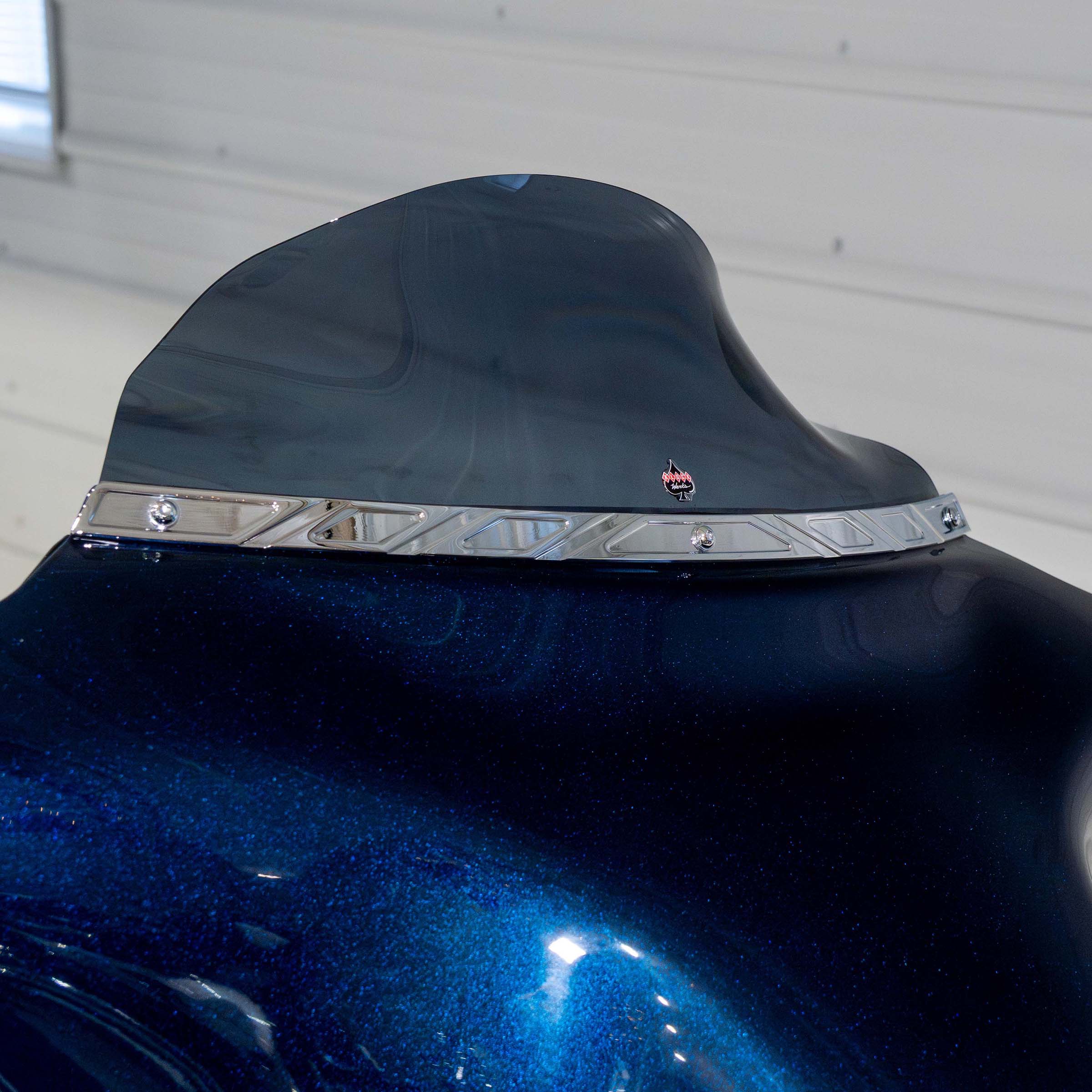 Windshield Trim for Harley-Davidson® 1996-2013 Street Glide (FLHT, FLHX) - Image 3